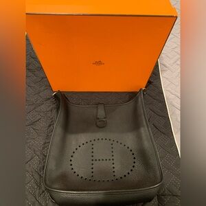 Like new, Hermes Evelyn GM in pebbled leather